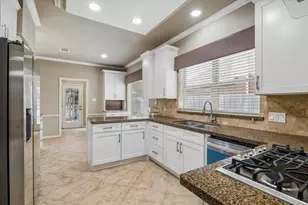 15835 Echo Lodge Dr, Houston, TX 77095 - Photo 14