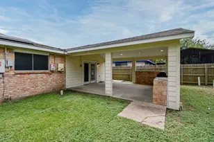 12810 Mill Valley Rd, Houston, TX 77048 - Photo 48