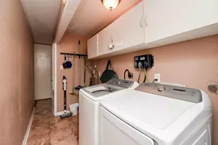 12810 Mill Valley Rd, Houston, TX 77048 - Photo 26