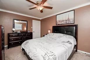 12810 Mill Valley Rd, Houston, TX 77048 - Photo 34
