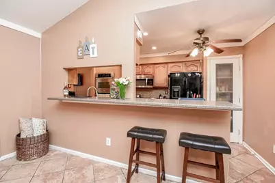 12810 Mill Valley Road, Houston, TX 77048 - Photo 18