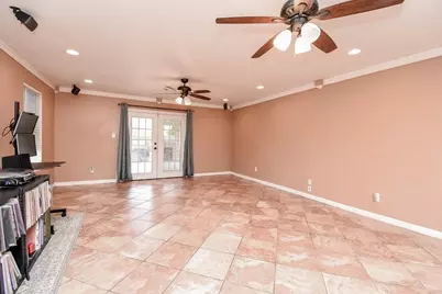 12810 Mill Valley Road, Houston, TX 77048 - Photo 40