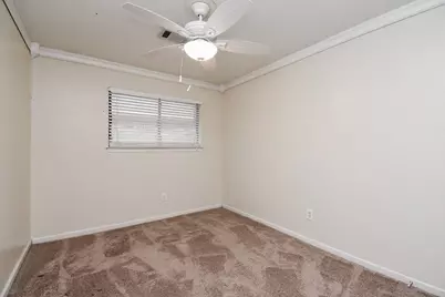 12810 Mill Valley Road, Houston, TX 77048 - Photo 38