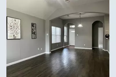 811 Forest Hillside Lane, Houston, TX 77067 - Photo 10