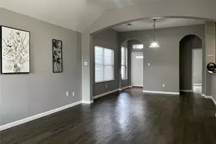 811 Forest Hillside Ln, Houston, TX 77067 - Photo 10