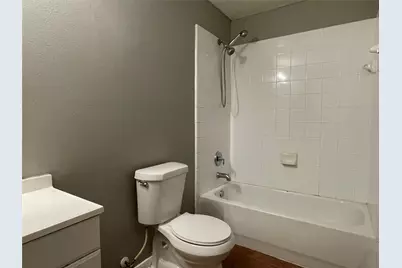 811 Forest Hillside Lane, Houston, TX 77067 - Photo 28