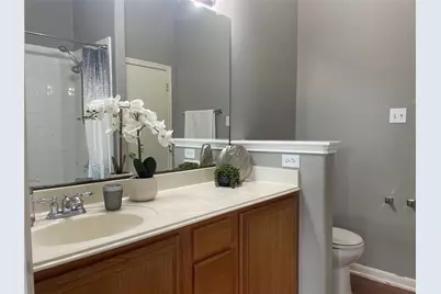 811 Forest Hillside Lane, Houston, TX 77067 - Photo 16
