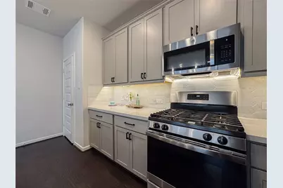 2382 Bishop Lagoon Way, La Porte, TX 77571 - Photo 6