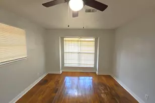 4203 Wuthering Heights Dr, Houston, TX 77045 - Photo 6