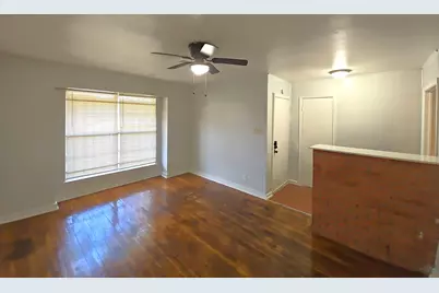 4203 Wuthering Heights Drive, Houston, TX 77045 - Photo 4