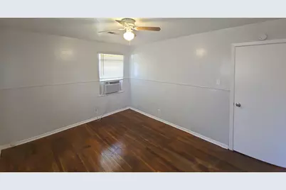 4203 Wuthering Heights Drive, Houston, TX 77045 - Photo 18