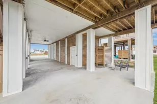 25215 Sausalito Dr, Galveston, TX 77554 - Photo 24