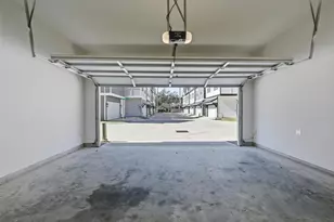 205 Clark Meadows Ln, Houston, TX 77076 - Photo 36