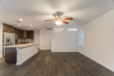 226 Blushwood Place, The Woodlands, TX 77382 - Photo 18