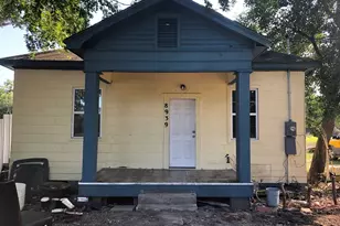 8939 Wateka Dr, Houston, TX 77074 - Photo 1