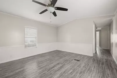 2222 N Austin Avenue #1, Pearland, TX 77581 - Photo 8