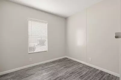 2222 N Austin Avenue #1, Pearland, TX 77581 - Photo 12