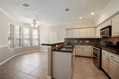5830 Petty Street, Houston, TX 77007 - Photo 8