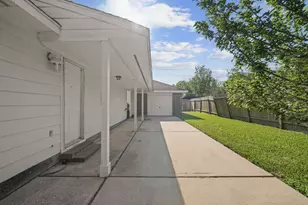 1602 Orlando St, Friendswood, TX 77546 - Photo 20