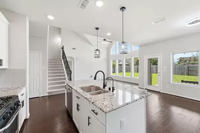 2994 Vintage Park Lane, Pearland, TX 77584 - Photo 8