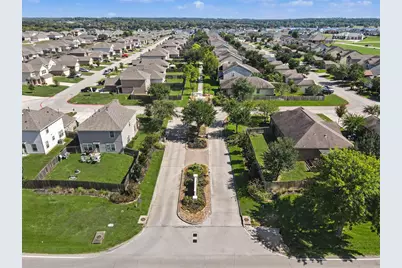 11135 N Lake Mist Lane, Willis, TX 77318 - Photo 2