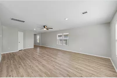 11135 N Lake Mist Lane, Willis, TX 77318 - Photo 10