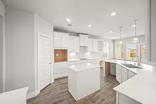2943 Belle Tree Ln, Katy, TX 77493 - Photo 2