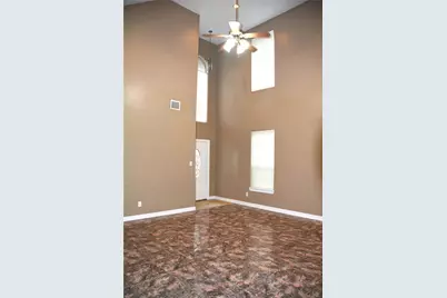 10916 Panther Court, Houston, TX 77099 - Photo 4