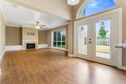 10310 Little Oak Drive, Baytown, TX 77523 - Photo 12