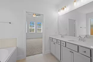 619 Crested Duck Ct, Willis, TX 77318 - Photo 10