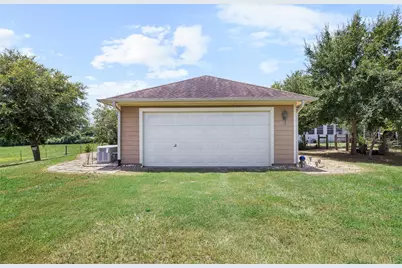 32675 Fm 1488 Road, Hempstead, TX 77445 - Photo 24