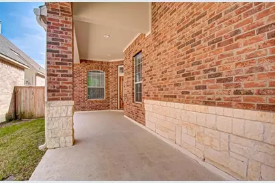 75 Tapestry Forest Place, The Woodlands, TX 77381 - Photo 6