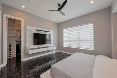 5919 E Post Oak Lane, Houston, TX 77055 - Photo 26