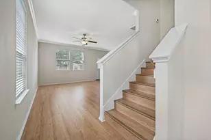 24606 Folkstone Cir, Katy, TX 77494 - Photo 4