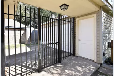 2210 Pomeran Drive, Houston, TX 77080 - Photo 44