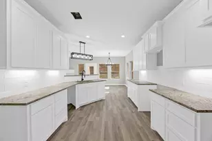 512 Sandy Oaks Dr, Huntsville, TX 77340 - Photo 22
