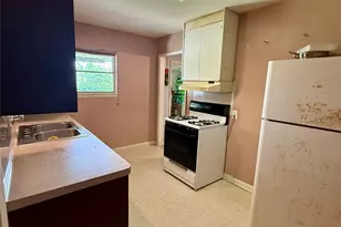 5522 Woodlark St, Houston, TX 77017 - Photo 12