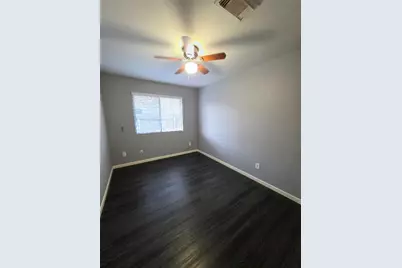 9514 Manorstone Court, Houston, TX 77044 - Photo 8