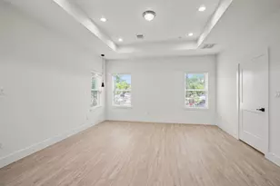 104 Tolima Dove St, Houston, TX 77018 - Photo 26