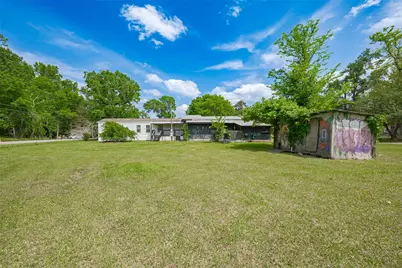 506 South Oakhurst Drive, Livingston, TX 77351 - Photo 38