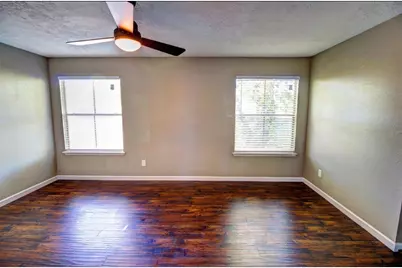 9138 Wilcrest Drive #9138, Houston, TX 77099 - Photo 18