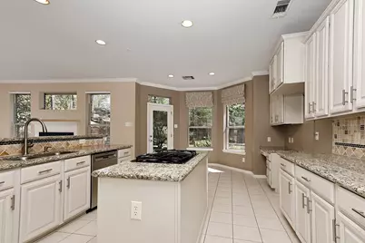 26 Serene Creek Place, The Woodlands, TX 77382 - Photo 14