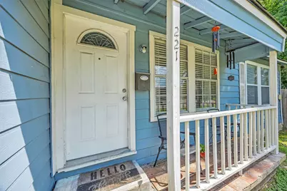 221 E 2nd Street, Deer Park, TX 77536 - Photo 4