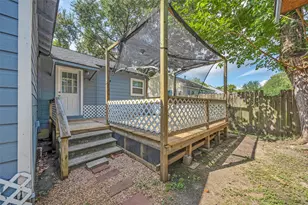 221 E 2nd St, Deer Park, TX 77536 - Photo 16