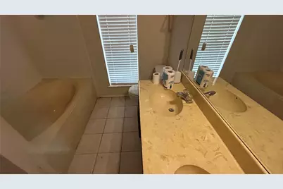 1802 Pinewood Park Drive, Missouri City, TX 77489 - Photo 20