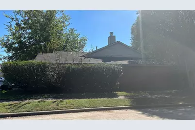 1802 Pinewood Park Drive, Missouri City, TX 77489 - Photo 4