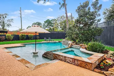 9922 Vintage Villa Drive, Houston, TX 77070 - Photo 2