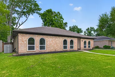 1307 Hitherfield Drive, Sugar Land, TX 77498 - Photo 2