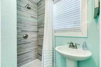 4015 Oleander Drive, Galveston, TX 77554 - Photo 16