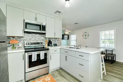 4015 Oleander Drive, Galveston, TX 77554 - Photo 12